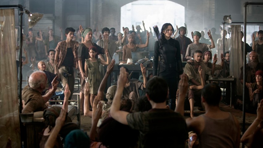 "Radicais"? Será Katniss uma verdadeira heroína?
